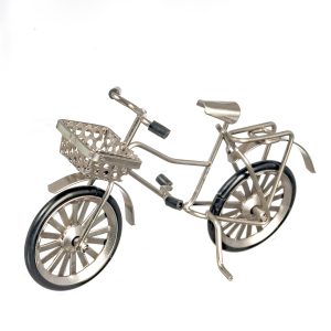 SM.BICYCLE W/BASKET/SILVE
