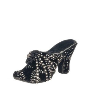 RHINESTONE ELEGANCE