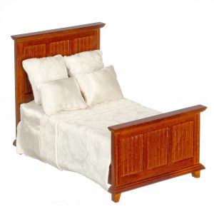 COUNTRY PANELED BED/WALNU