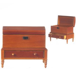LINCOLN DOME CHEST/WALNU