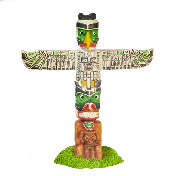 SMALL TOTEM POLE
