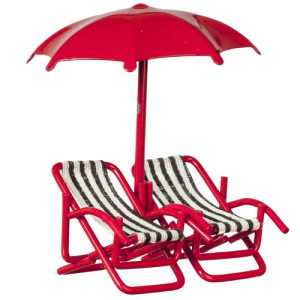 1/2in 2 CHAIRS/UMBRELLA