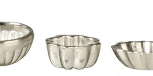 SMALL BUNDT PANS/ALUM/3