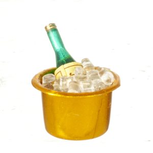 WINE IN ICE BUCKET