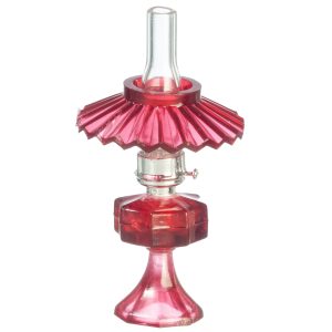 SM.OIL LAMP W/SHADE/CRANB
