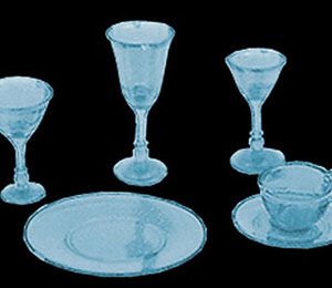4-PLACE SETTINGS/STEMWARE
