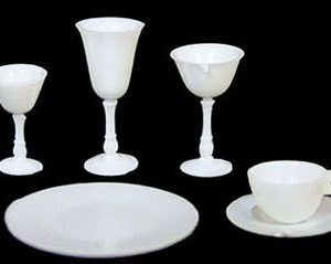 4-PLACE SETTINGS/STEMWARE