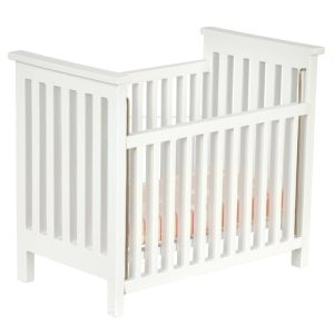 SLATTED NURSERY CRIB/WHIT