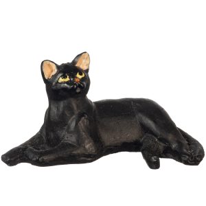LAYING CAT/BLACK