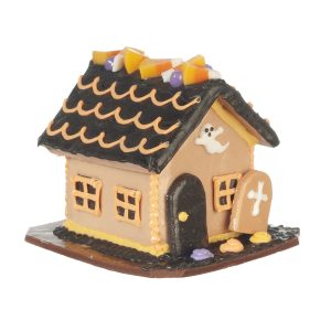 GINGERBREAD HOUSE
