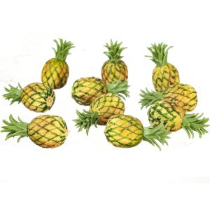 PINEAPPLES/10