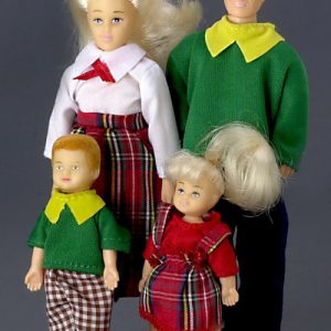 MODERN DOLL FAMILY/4/BLO
