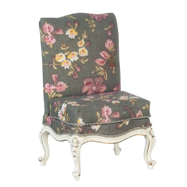 UPHOLSTERED CHAIR