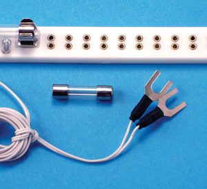 1/2in2-OUTLET POWER STRIP