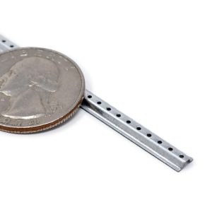 1:12 METAL U-CHANNEL POST