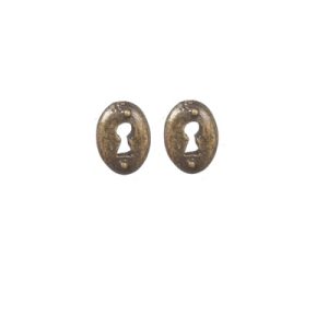 DOOR KEYHOLE PLATE/OVL/2