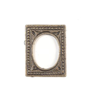 RECT FRAME/OVAL CENTER