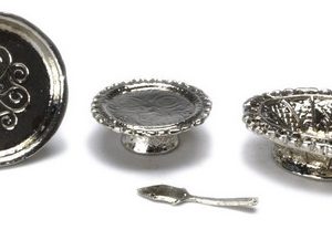 CAKE TRAY/BASKET SET/4