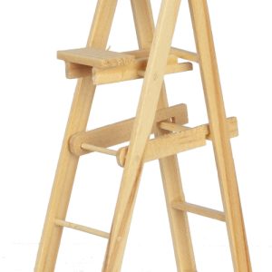 5in HIGH STEPLADDER/NAT