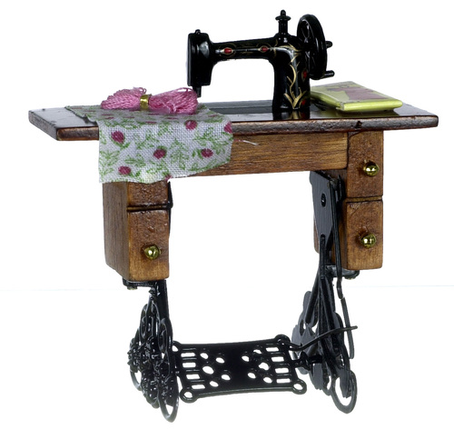 SEWING MACHINE W/FABRIC
