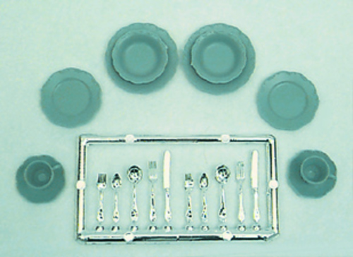 DISHES & SILVERWARE KIT