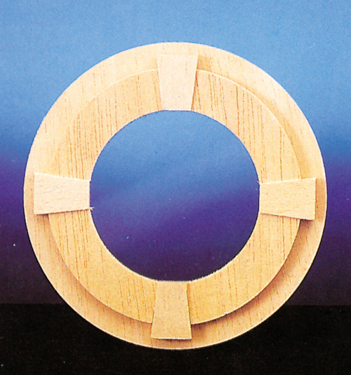CIRCLE WINDOW W/TRIM