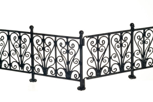 WROUGHT IRON FENCE/BL/6pc
