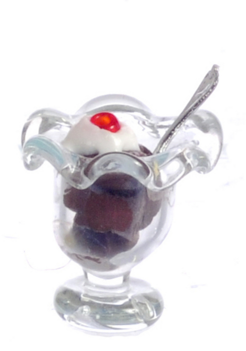 ICE CREAM SUNDAE/CHOCOLAT
