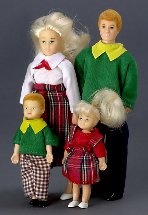 MODERN DOLL FAMILY/4/BLO