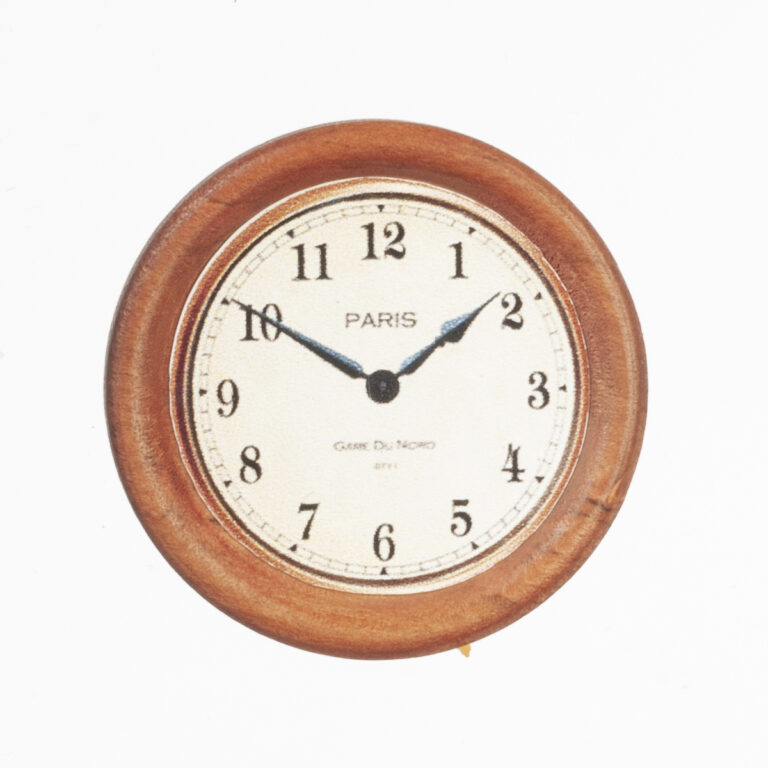 ROUND WALL CLOCK