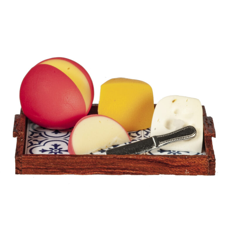 WOOD TRAY W/ASTD.CHEESES