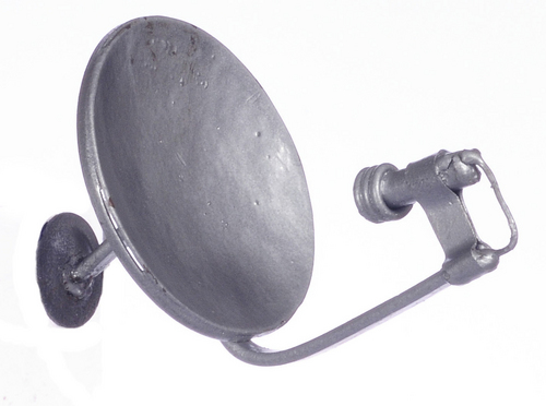 SMALL SATELLITE DISH/SILV