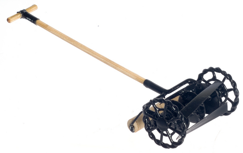 OLD FASH.LAWNMOWER/BLACK