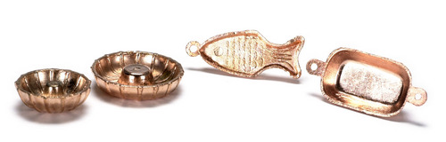 METAL CAKE MOLDS/2