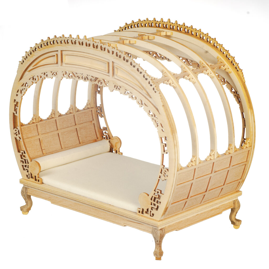 CHINESE CHIPPEN.DOUBL BED