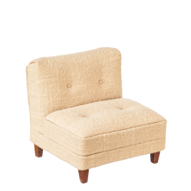 MID CENTURY CHAIR
