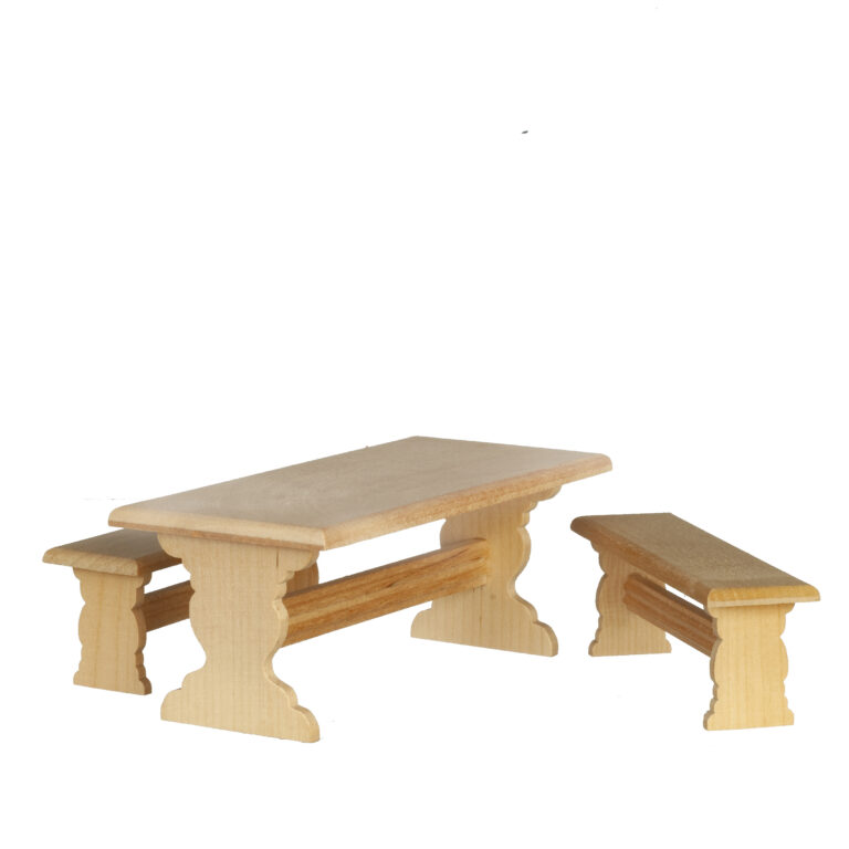 PICNIC TABLE/2 BENCHES/UN
