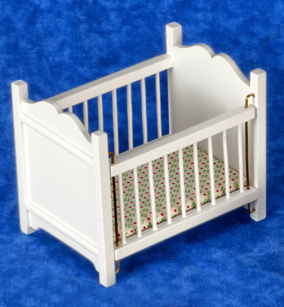 CRIB/WHITE